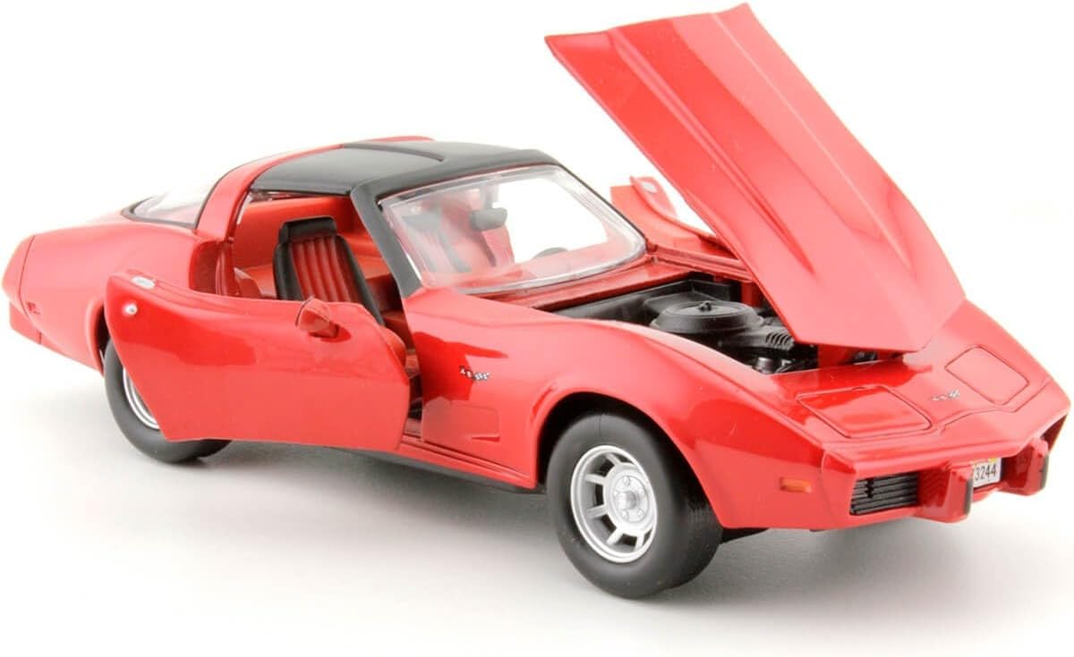 Motormax 1979 Chevrolet Corvette C3 Red 1/24 Diecast Model