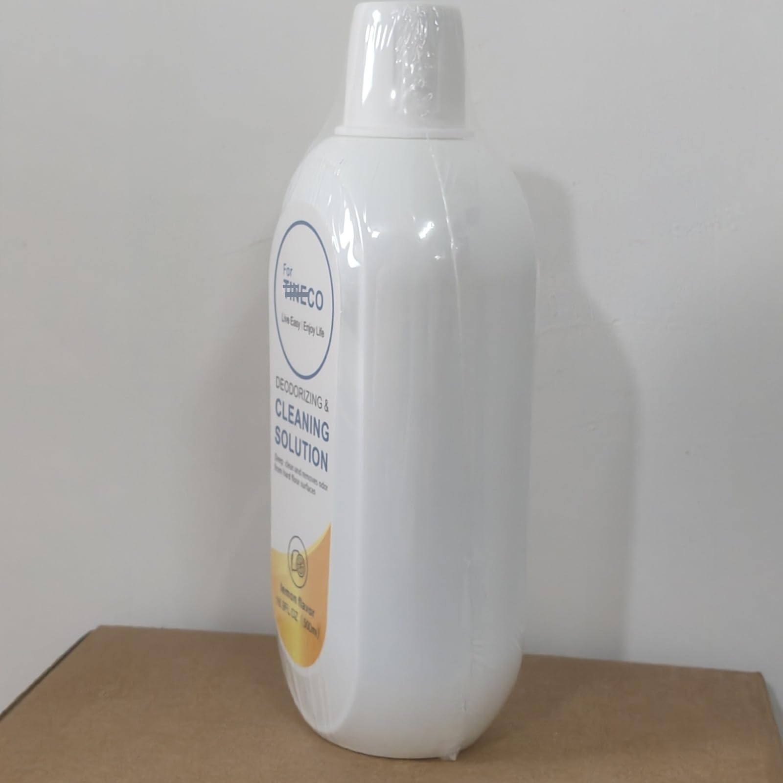 Liquide de nettoyage des sols。 500ML de solution de nettoyage à saveur de citron。 Compatible pour Tineco FLOOR ONE S5/ S5 Combo/ S5 Pro / S5 Pro。 Tous les accessoires d’aspirateur robot de la série(Se