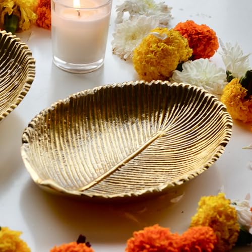 Image of Behoma Metal Leaf Shape Tray for Home Decor | Perfect for Mandap, Haldi, Mehendi & Reception Center Table Decoration | Special Navratri Decoratives Golden, Small Size (Only Tray Included)