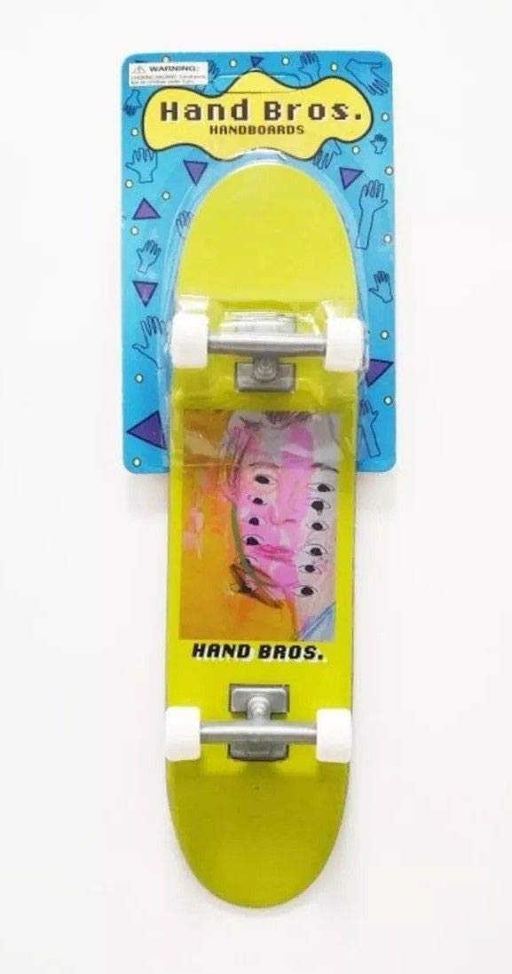 LOT of 2 HANDBROS Handboard Skateboard 27cm 10.5 inch Tech Large Finger Toy Board W/Grip x2