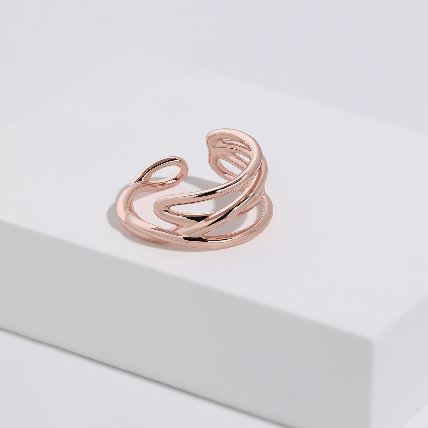 Meissa Gold Thumb Rings for Women Crossover Statement Ring Fashion Chunky Band Rings 925 Sterling Silver Stackable Gold Ring Set Wide Index Finger Ring Size Adjustable