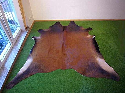 Togibaba Cowhide Exotic 2685-7.7x7.7 ft. (235x235 cm)