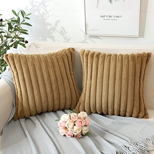Soleebee Set Of 2 Throw Pillow Covers Soft Cozy Velvet Pillowcase Faux Rabbit Fur Cover For Couch Sofa Bed Chair Home Decorative Pillows Cover (16X16 Inch, Light Brown) #TOP2
