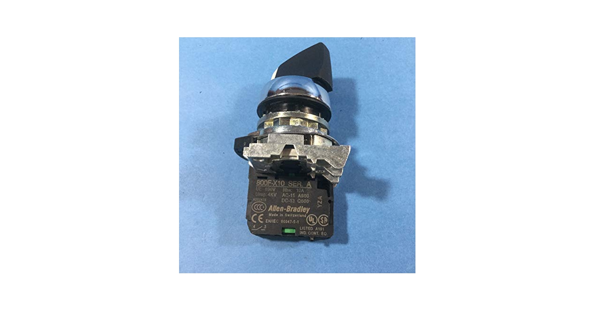 Allen-Bradley 800F-X10 Contact Block, 600V, 10A, 1-NO