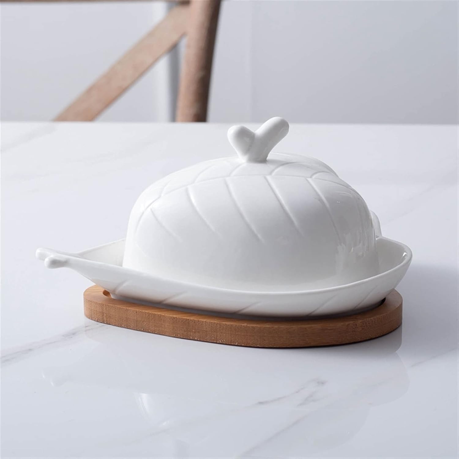 Butter Container Leaf Butter Dish with Lid Ceramic Butter Keeper with Cover Large Porcelain Butter Container Kitchen Margarine Holder for All Types of Butter