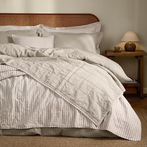 Image of Yard Hebden Stripe Quilted Bedspread – Reversible Textured Soft Cotton Coverlet (Natural/Stone – 150x200cm)