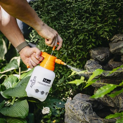 ADLER EUROPE Drucksprüher 1 L – Leichter Pumpsprühflasche mit Verstellbarer Düse und Arretierung - bis 2 bar - Chemikalienbeständig - Handsprüher für Haus und Garten