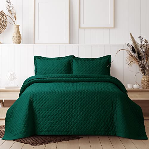 Tribeca Living Brisbane Queen Microfiber Quilt Set, Emerald Green