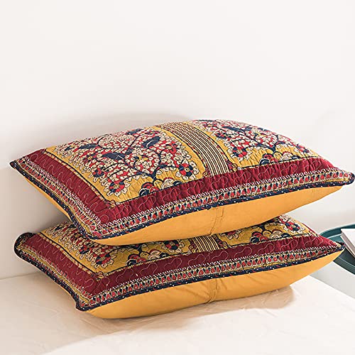 Housse de couette matelassée motifs floraux pour une chambre style patchwork