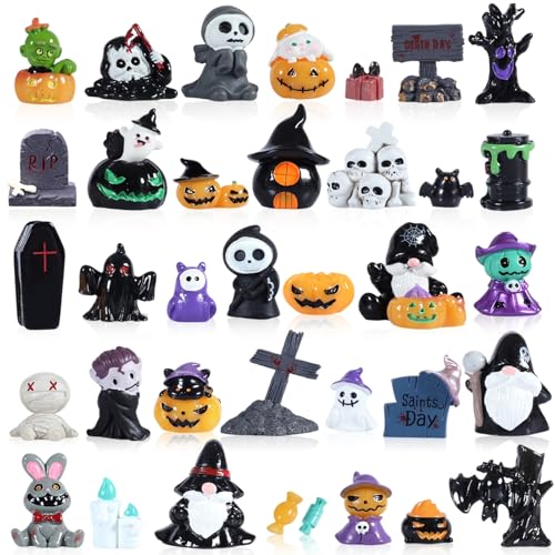 DASHUAIGE 36 Pcs Halloween Mini Figurines Set Spooky Resin Decor with Pumpkins Ghosts Skulls for Party Home Garden Decoration