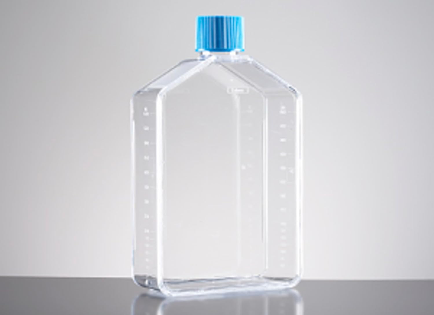 Corning 356780 Polystyrene Flask with Pure Coat Surface, Carboxyl Negative Surface Charge, 175 cm² Surface Area