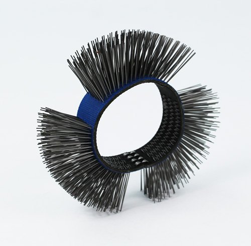 Suitcase with brush Pro equipped with set of 9 brushes4