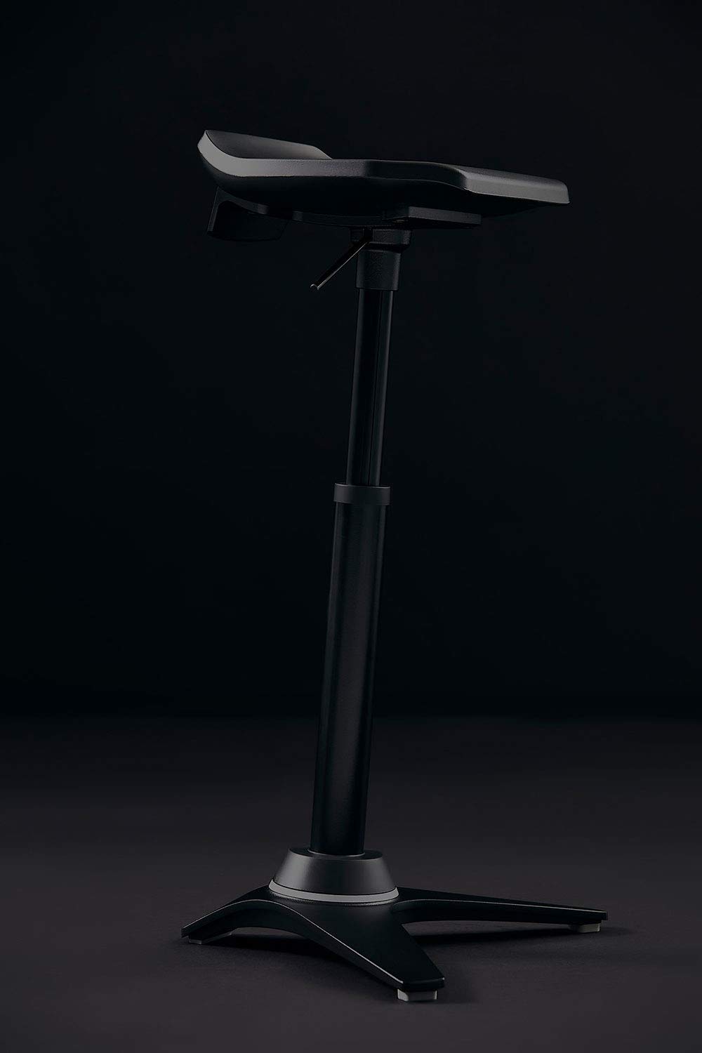 aeris Muvman Industry Stehhocker - ergonomische Stehhilfe – Arbeitsstuhl für gesundes und aktives Sitzen und Stehen – Stehstuhl höhenverstellbar mit 51-84 cm Sitzhöhe
