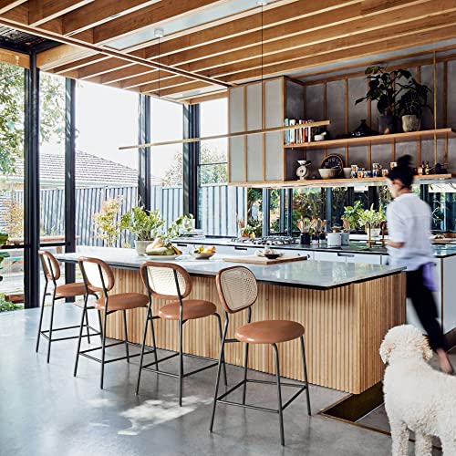 Indoor/Outdoor Faux Leather Bar Stools Set Of 4,Rattan And Wood Backrest With Metal Legs，Modern Upholstered Round Seat Chair Counter Height Barstools For Bistro Home Office Restaurants,24",Red Brown #TOP3