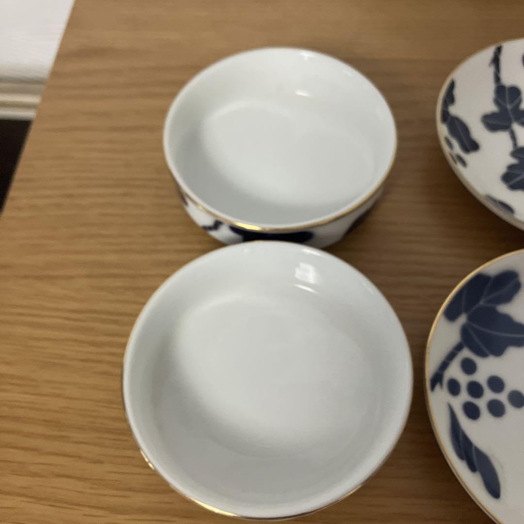 深川製磁　宮内庁御用達　丸皿　小皿　ぶどう5枚セットA Amazon | 皇室御用達の深川製磁の「ぶどうの園」シリーズ 小皿