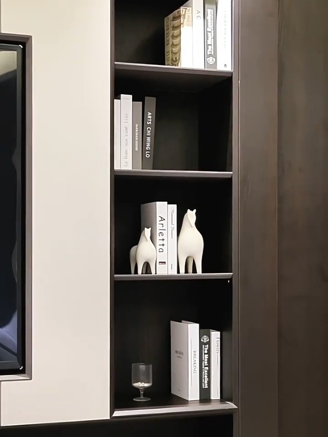 Figura decorativa caballo blanco de cerámica moderna miniatura 7