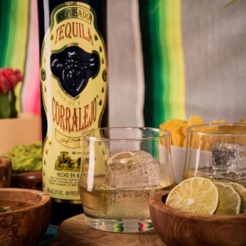 Corralejo Tequila Reposado | Premium Tequila | Zu 100% aus blauen Agaven | 6 Monate in Limousin-Eichen Fässern gelagert | Hell und Strohfarben | Milder Abgang | 38% Vol. | 1000ML