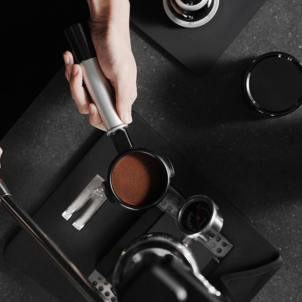 Amazon.co.jp: Grannerton La Marzocco/E61用58mmボトムレスポルタ
