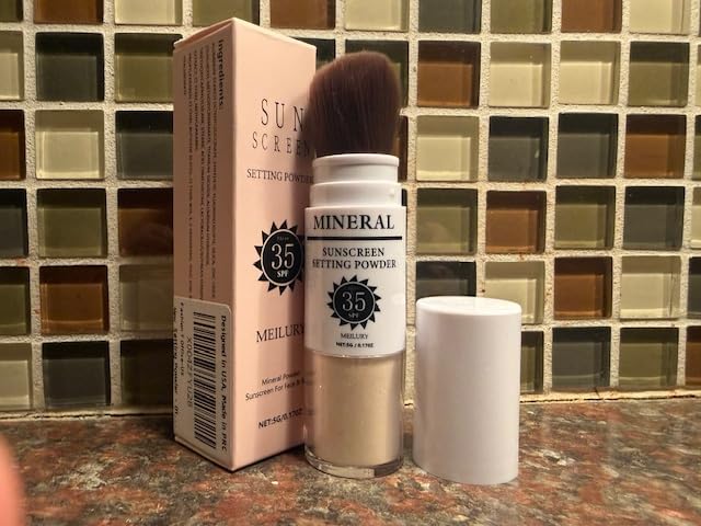 ZHISHUDL Mineral Powder Sunscreen for Face & Scalp SPF 35 Brush Sunscreen Setting Powder Oil Control Long Lasting Matte Finish Lightweight Loose Powder for All Skin Tones Types - 01 Translucent