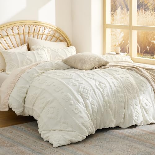 Image of Bedsure Boho Tufted White Comforter Set Queen Size, GentleSoft 3 Pieces Boho Farmhouse-Style Decor Bedding, Exquisite Bedding for All Seasons, 1 Bed Comforter, 2 Pillow Shams, 90x90 Inches