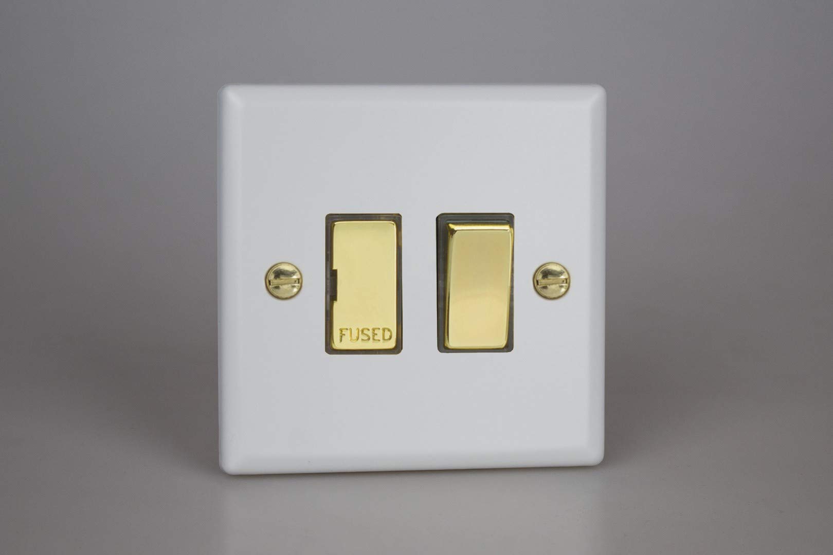 Varilight 13A Switched Fused Spur Matt White