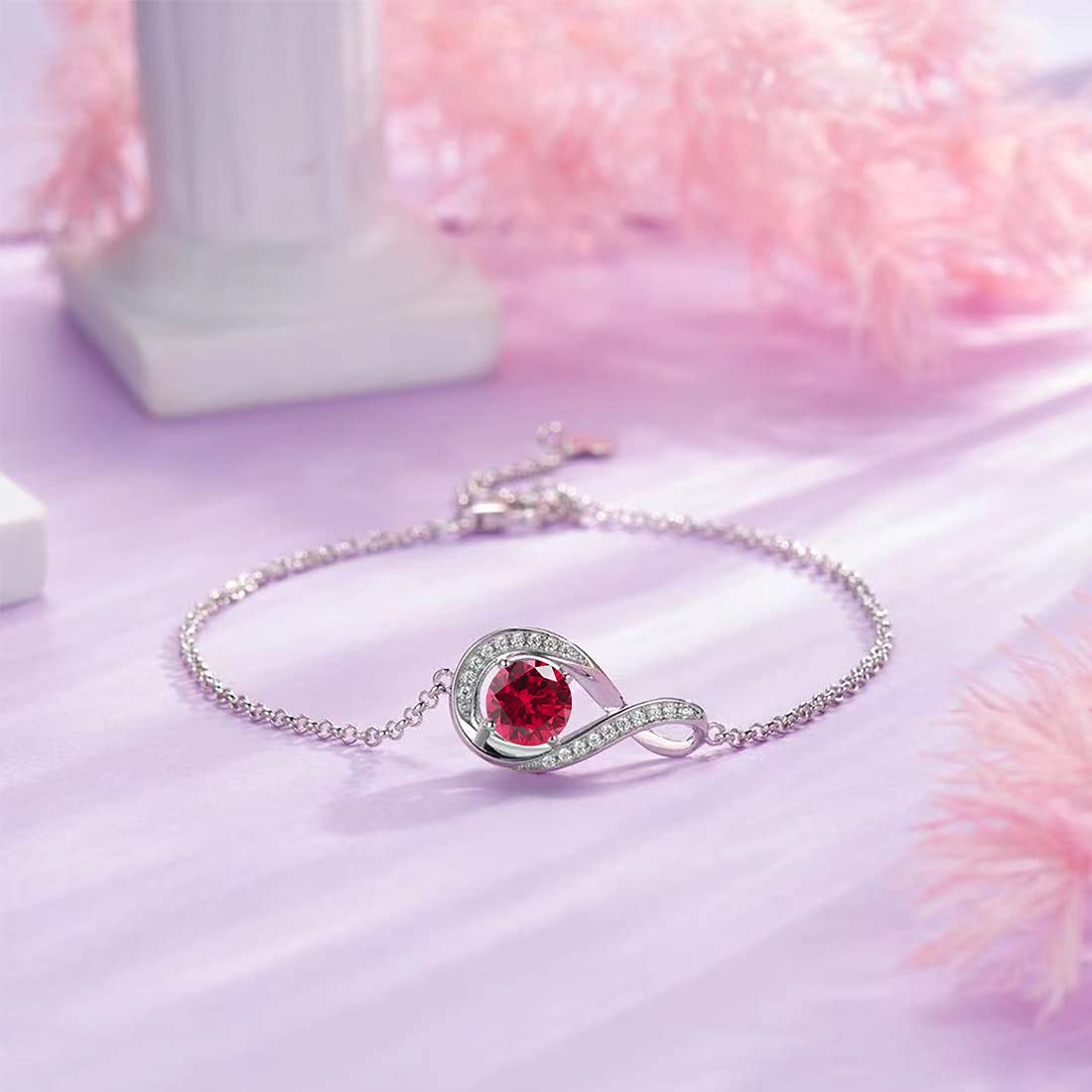 925 Sterling Silver Bransoletka Infinity Stworzona Amerald May Birthstone Link Bransoletki dla kobiet Prezenty córki dla jej mamy, regulowany łańcuch 17+1.5+1.5CM