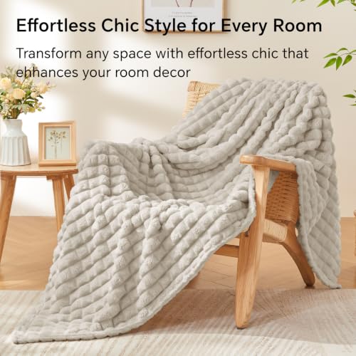 Image of BEDELITE 3D Checked Linen Fleece Throw Blanket for Couch, 50x70 Inch
