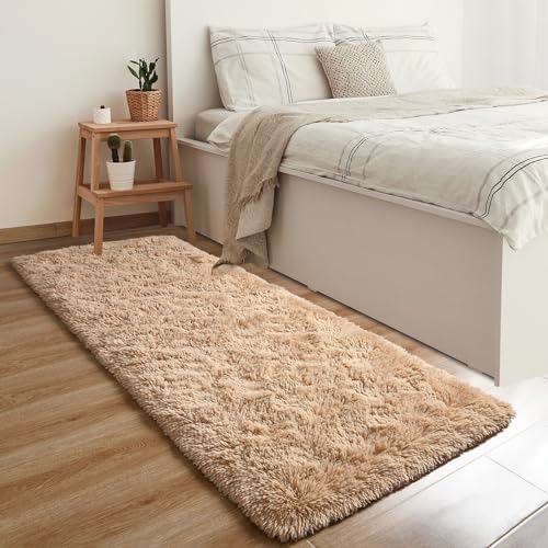 YJ.GWL Fluffy Runner Rugs for Bedroom Living Room Soft Shag Rug 2x6 Feet, Beige Plush Carpet Non Slip for Nursery Dorm, Fuzzy Bedside Rug for Kids Boys Room Home Decor
