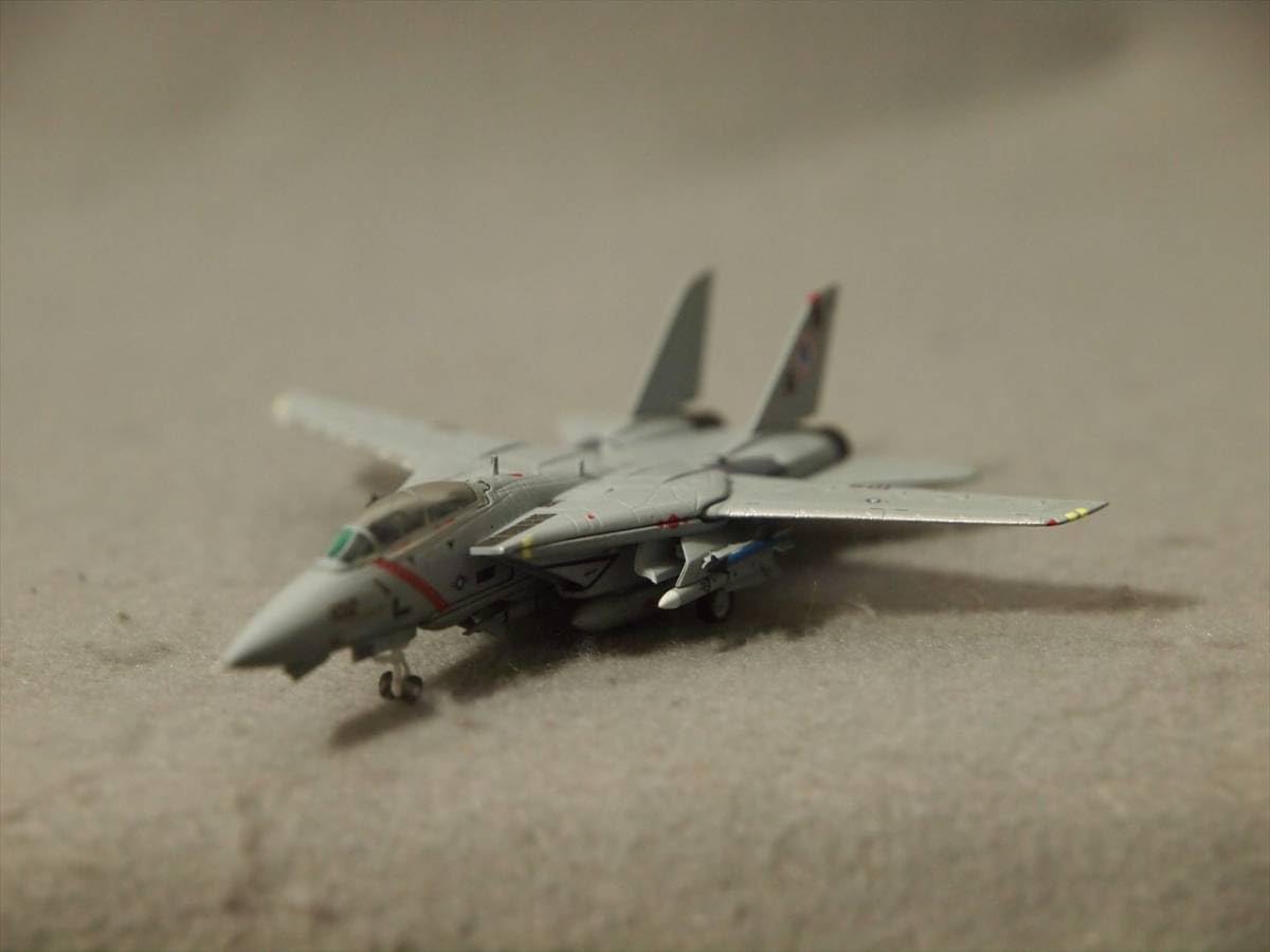 Amazon | 1/200 アメリカ海軍 F-14B トムキャット VF-102 Diamondbacks