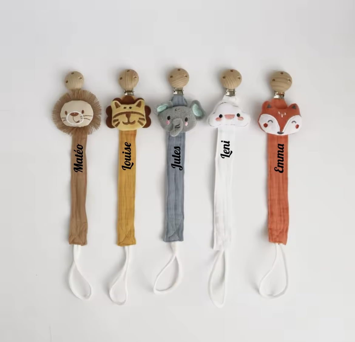 attache tétine personnalisé prénom fille garçon- en gaze de coton bio-attache en bois avec animaux - doudou éléphant nuage lion tigre écureuil