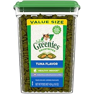 Greenies Feline Smartbites Healthy Indoor Natural Treats for Cats, Tuna Flavor, 16 oz. Tub