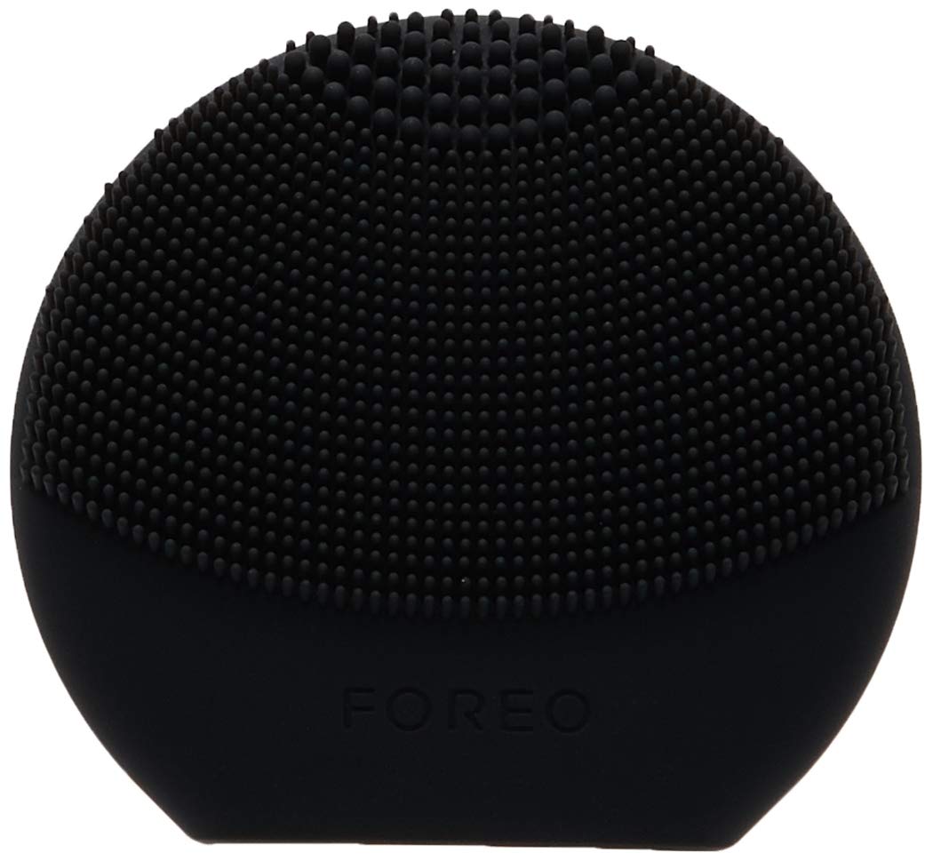 FOREO LUNA play plus Portable Facial Cleansing Brush
