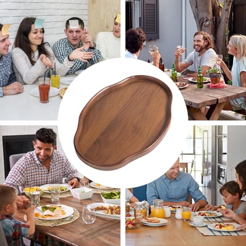 Plateau en bois rustique idéal pour un petit déjeuner au lit ou apéritif convivial