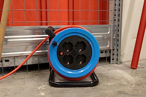 Carrete de cable para interiores azul de 15 metros con 4 enchufes REV 8
