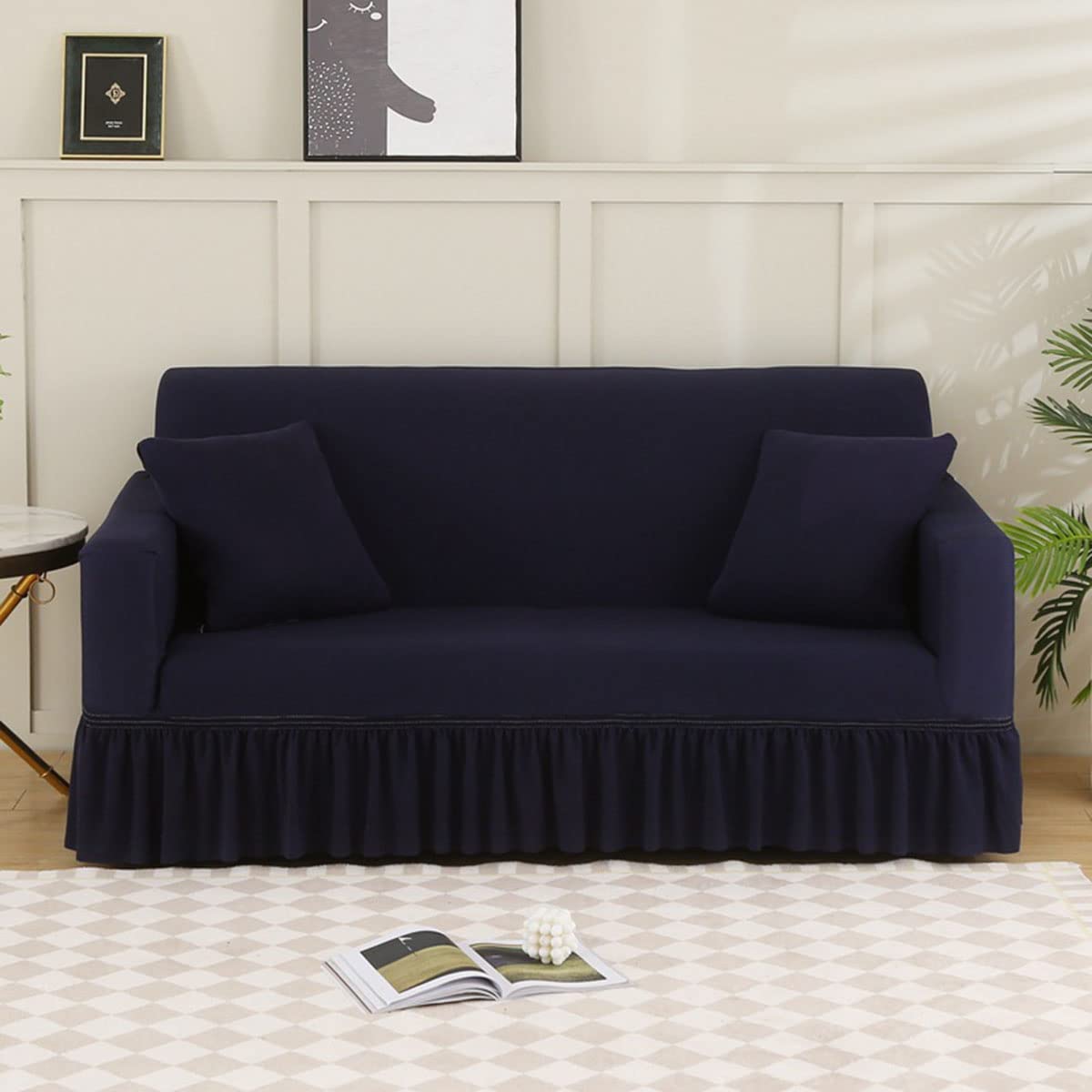 Housse de canapé extensible bleu marine pour salon familial chaleureux