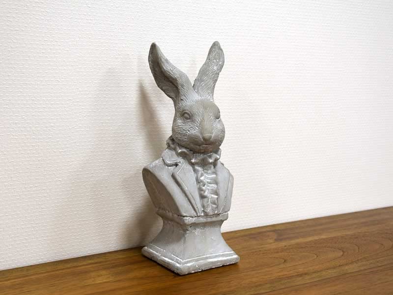 ウサギのタキシード置物 Amazon.co.jp: タキシードラビット 置物 オブジェ ウサギ