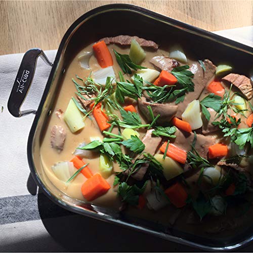 All-Clad 59946 Stainless Steel Lasagna Pan with Lid Specialty Cookware, 14.5 by 11.75 by 2.5-Inch, Silver Main Image