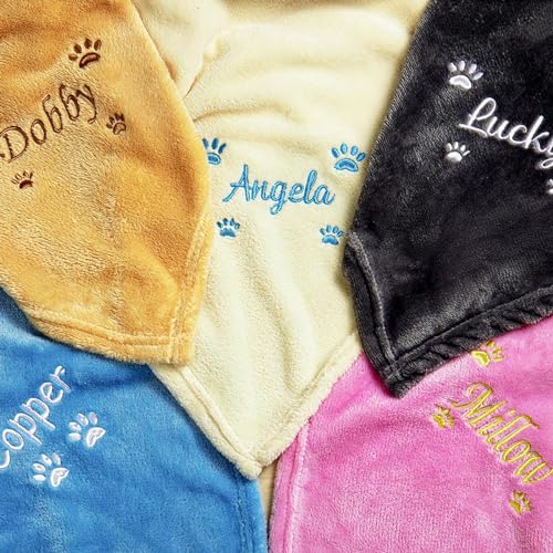 IEK Haustierdecke für Hunde und Katzen, personalisierbar, Grau-Rosa-Effekt, weich, langlebig, Herzpfoten-Stickerei, individuelle Welpendecke, Größe M