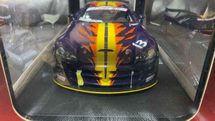 1/18 AUTOart オートアートダッジバイパー2003 SCCA