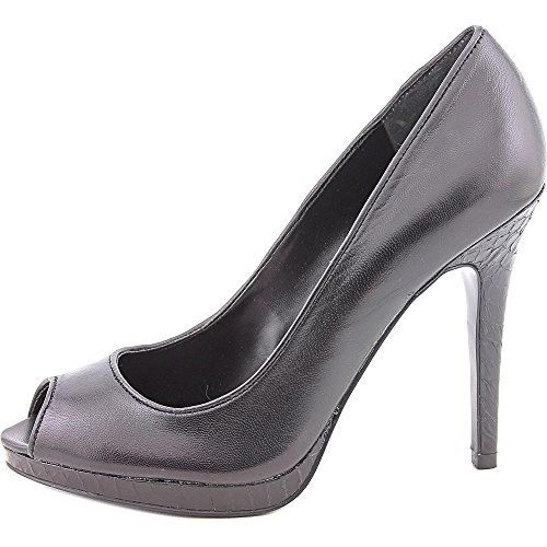 Image of Lauren Ralph Lauren Women's Brea Pump