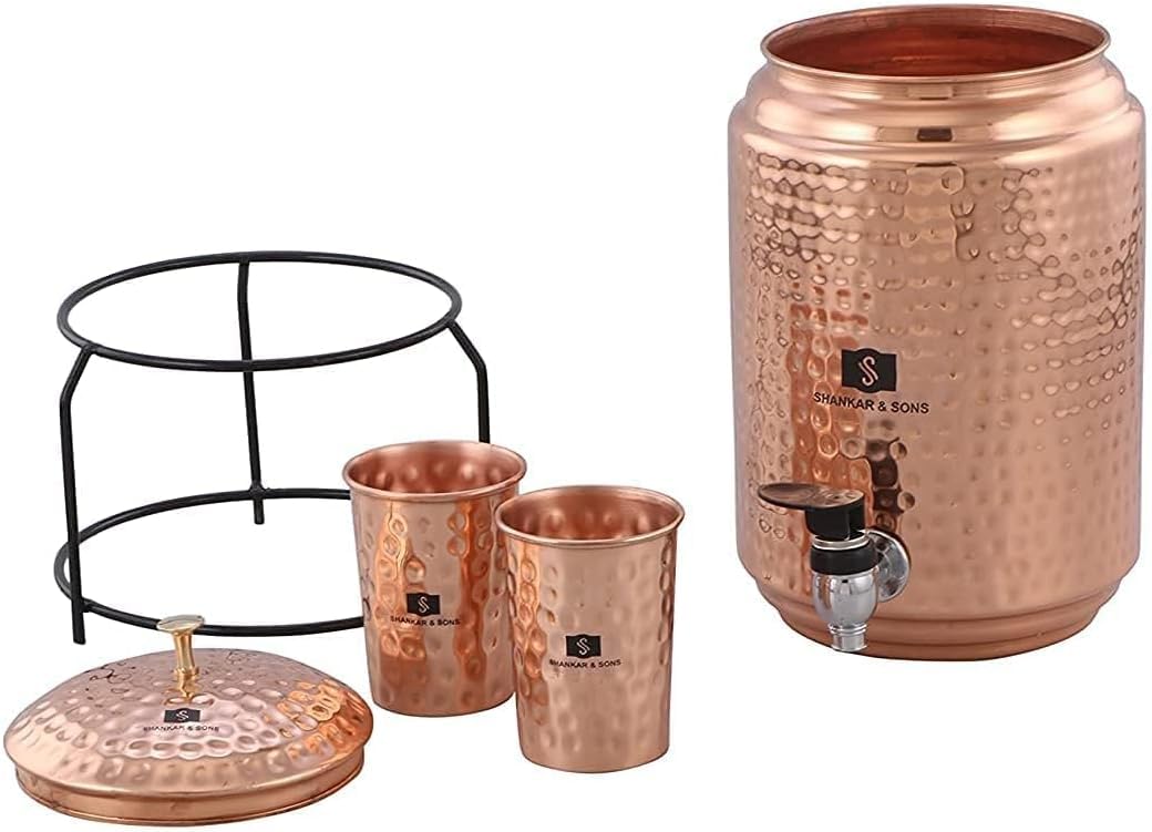 5-Liter-Kupfer-Wasserspender mit Ständer und 2 Gläsern/gehämmerte Textur, rostfrei & langlebig | mit zusätzlichen gesundheitlichen Vorteilen von Kupfer/gedruckter Designer-Spender (gehämmert)