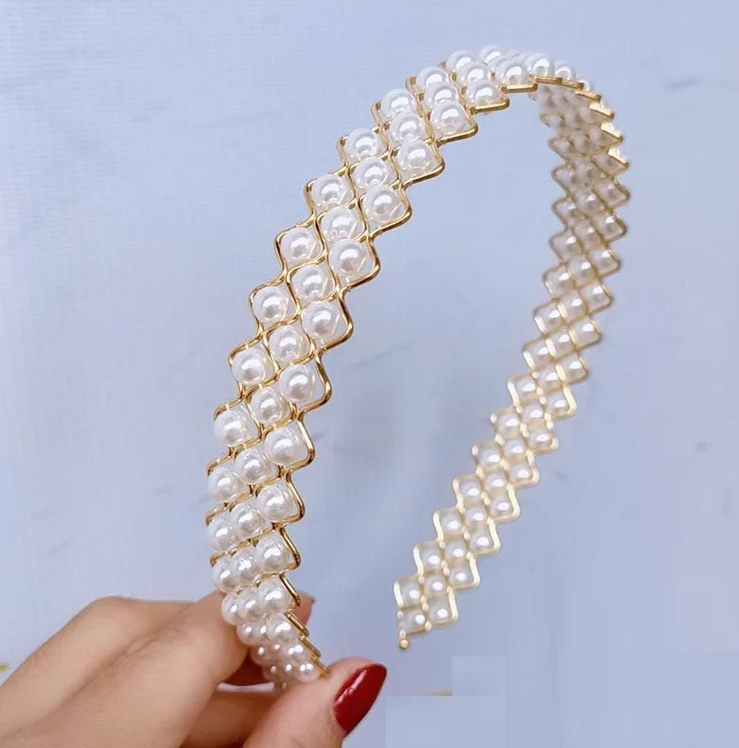 Graceful White Pearl Beads Decoration Hair Band for Kids, Girls and Women/Korean Girl Fashion Bling Pearl Hairband Women Hair Accessories (Pack of 1) (B0CP2T75LB) Amazon Price History, Amazon Price Tracker