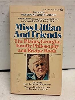 Paperback Miss Lillian and Friends Book