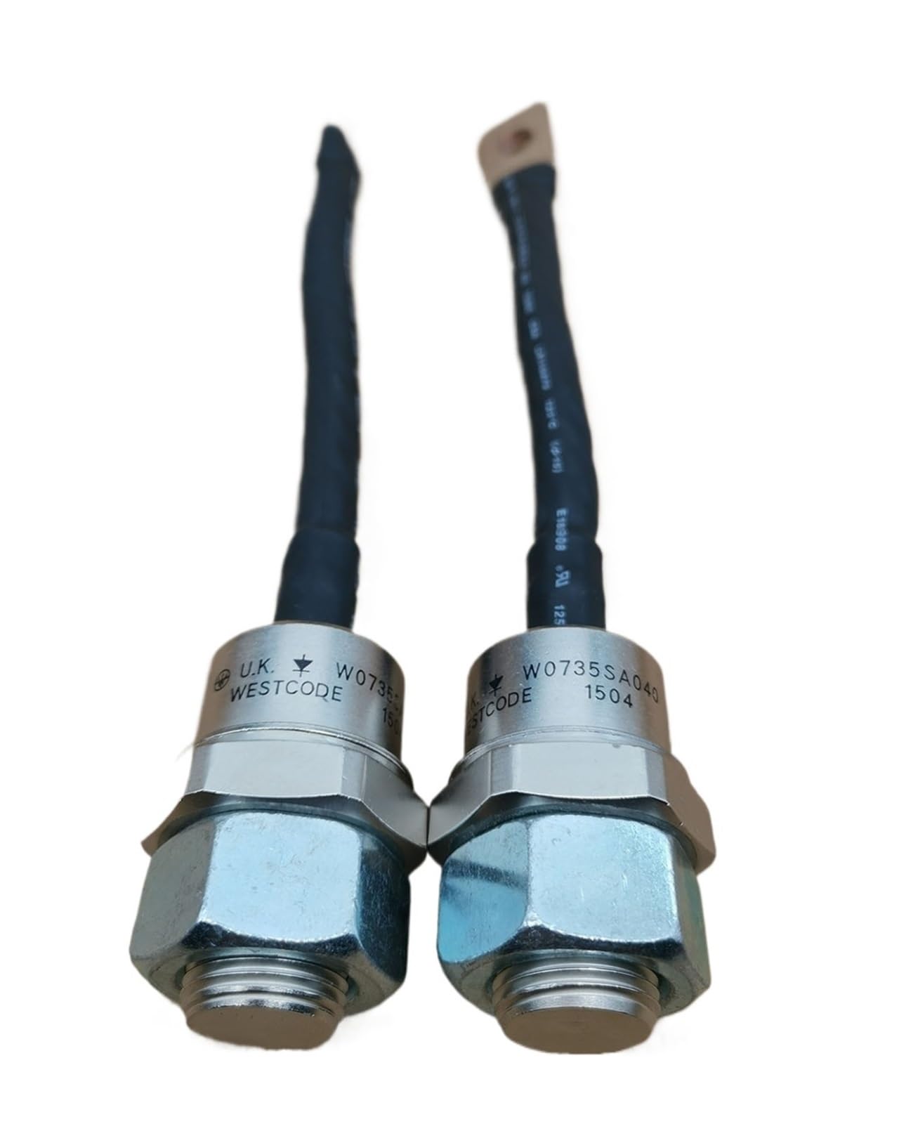 LEOTNNDQ 1PCS W0735SA040 Stud rectifier diode