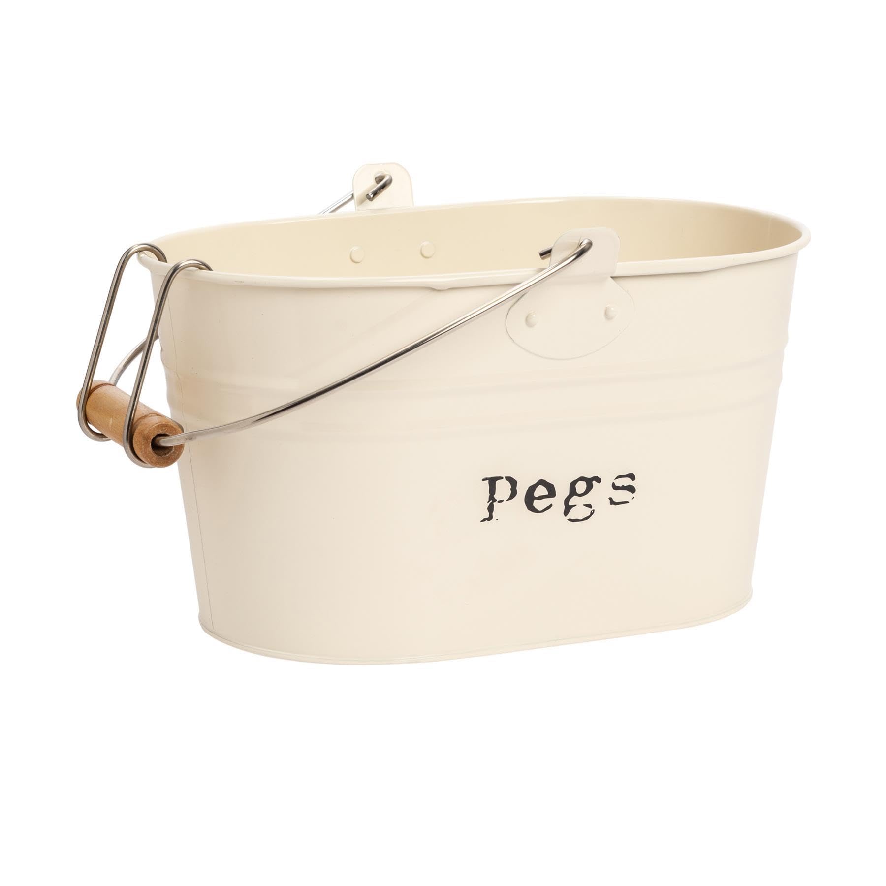 Harbour Housewares Laundry Peg Bucket - Cream - Metal Vintage Storage Tub Laundry Clothes Peg Basket Storage Bucket with Handle & Hanging Hook for Clothes Airers, Dryers & Washing Lines