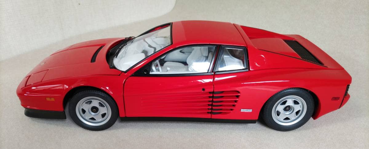 Amazon.co.jp: テスタロッサ ポケール フェラーリ 穴アケ加工 1/8