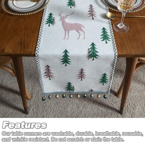 Chemin de table jacquard cerf pour décorer votre repas de fête