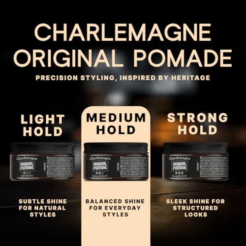 Foto von Charlemagne Original Pomade Herren - 100 ml - Wasserbasierte Pomade mit Halt & Glanz - Haarwachs & Haargel Alternative für Barbershop-Styling - Made in Germany (100 g (Pack of 1), Mittler Halt)
