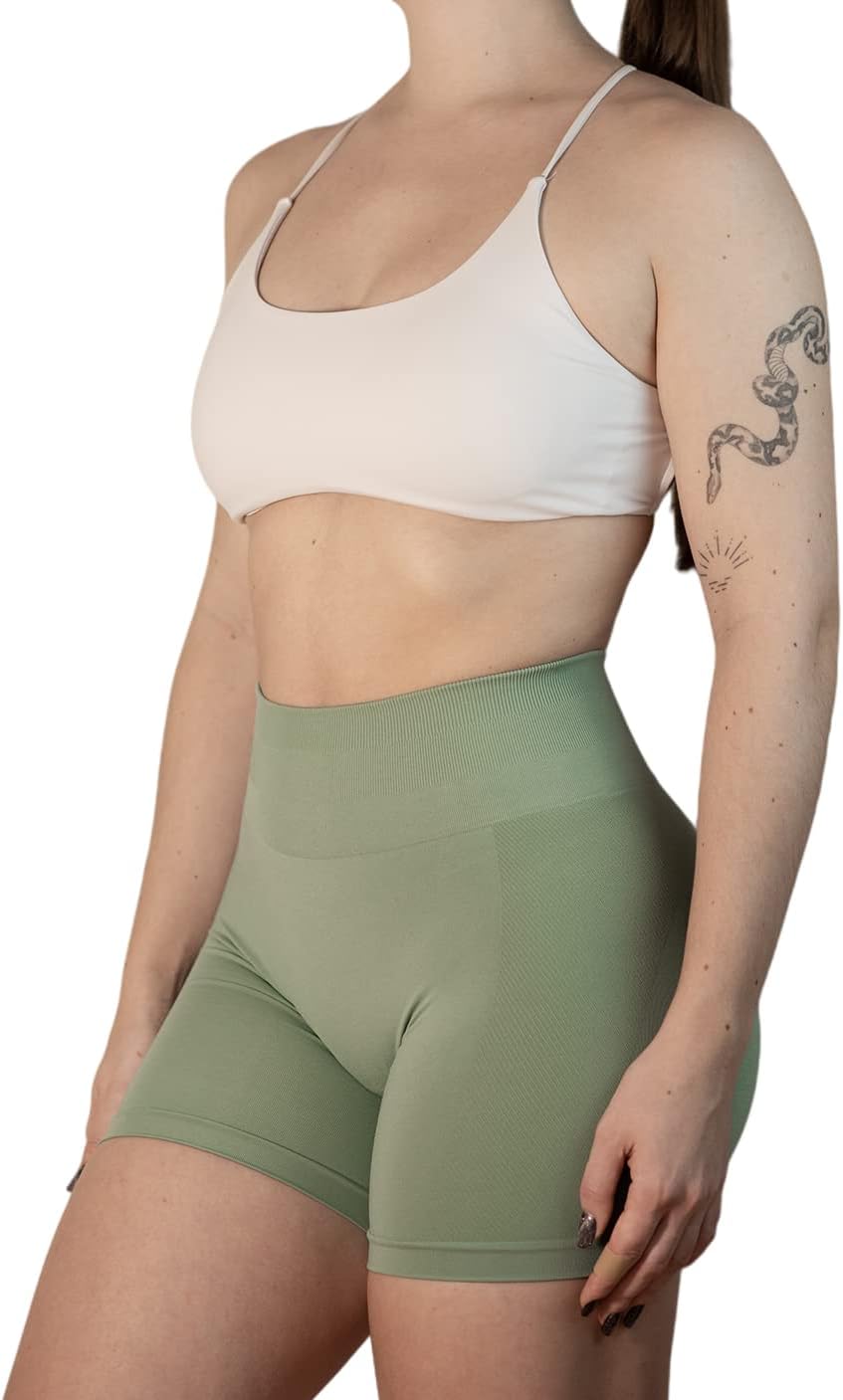 AUROLA Workout Sports Bras Women Athletic Removable Backless Strappy Criss Cross Light Support Gym Fitness Yoga Crop Bra