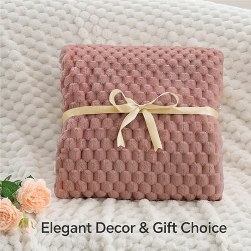Image of BEDELITE Dusty Pink Throw Blanket for Couch, Soft Gifts for Women, 50 * 60 | 3D Jacquard Decorative Fleece Blanket, Super Soft Plush Throws, Cute Birthday Gift for Women & Men, Suitable for All Seasons